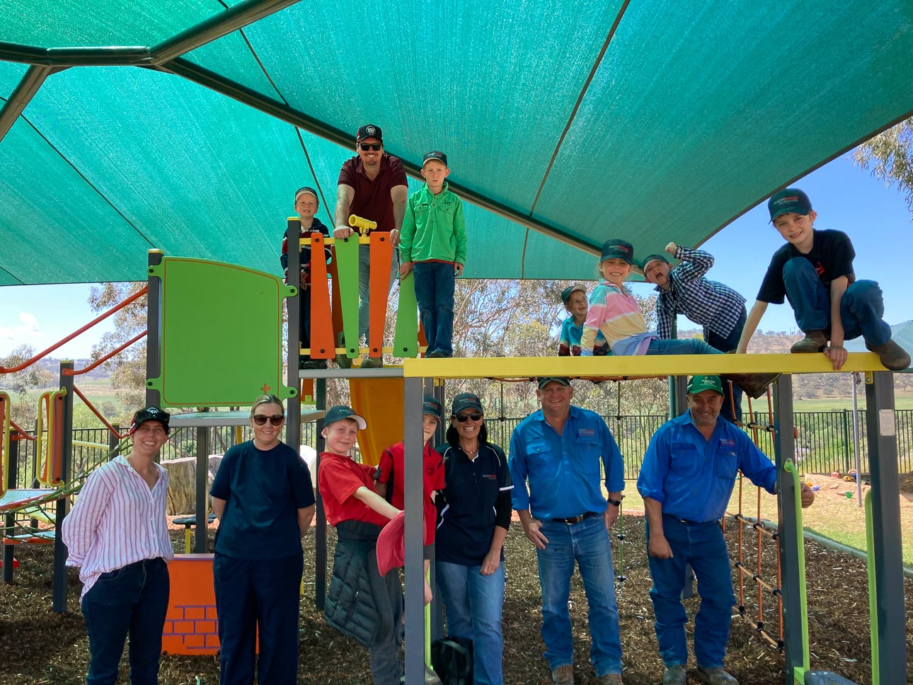 Mach-Energy-Community-Sponsorship-07 Family-friendly celebration of Aboriginal culture